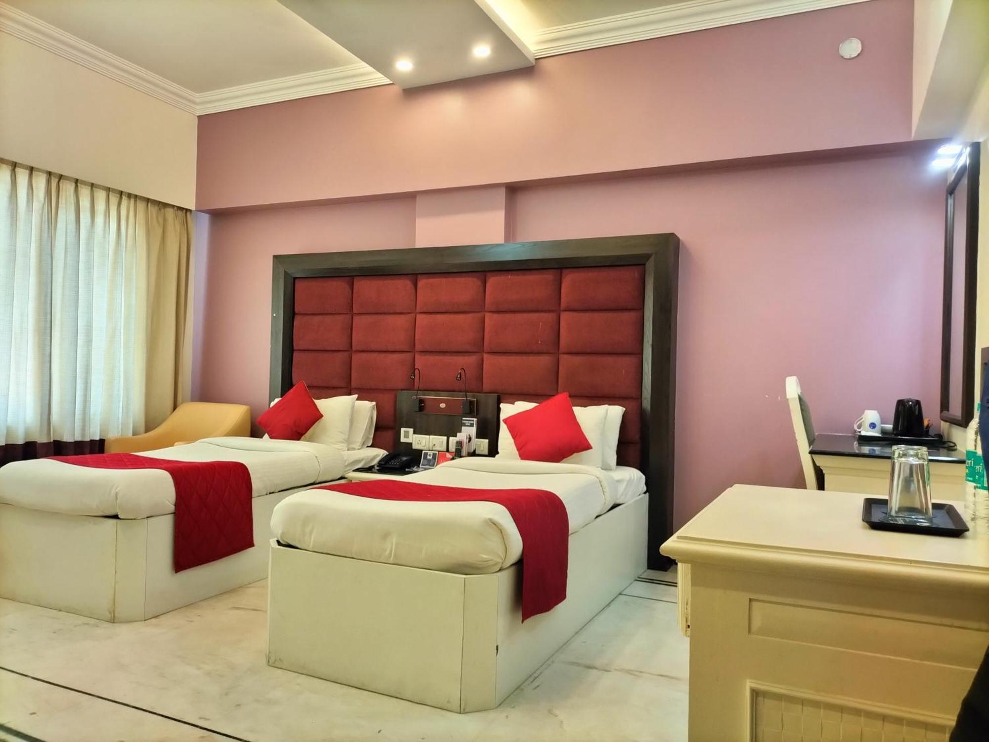 Zip By Spree Hotels Surabi International Vellore Exterior foto